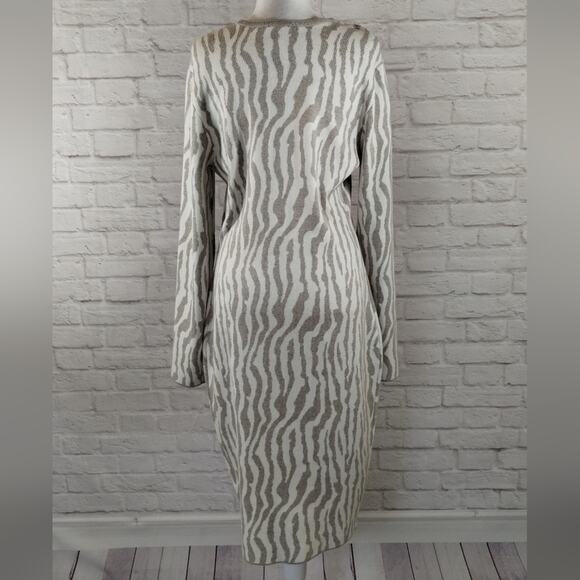 L Express Womens Cream Taupe Zebra Print Curvy Long Sleeve Midi Sweater Dress L - Picture 15 of 15